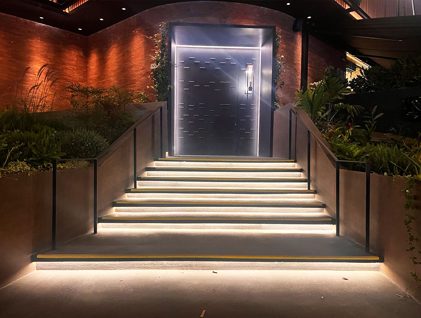 Puerta de Ingreso Principal