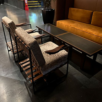 Sillón Cuadrado con Reposabrazos