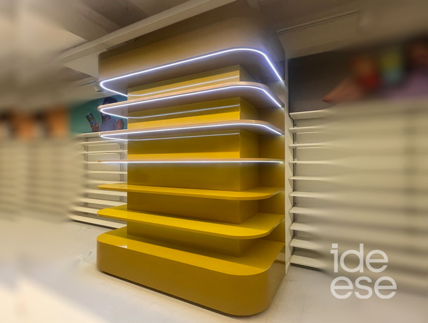 Mobiliario Tipo Torre